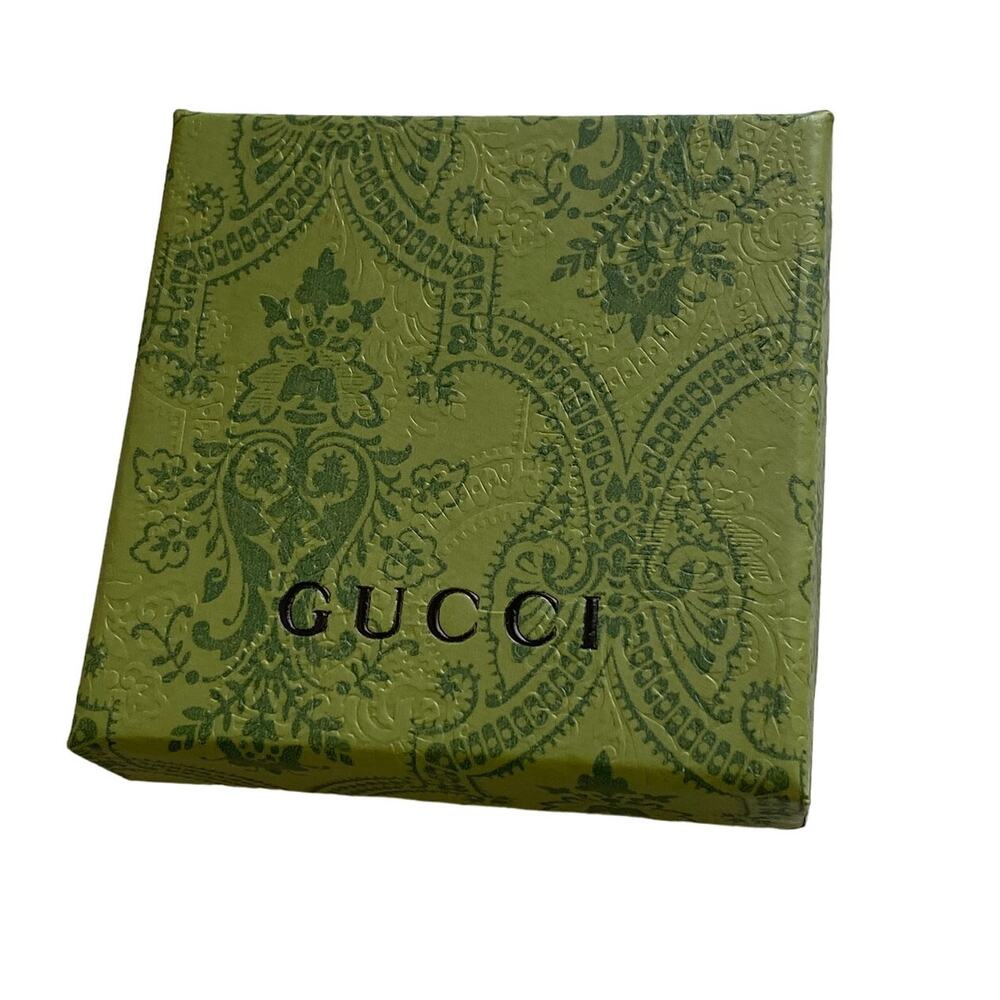 Gucci G Logo Gold tone Scarf Ring - Picture 8 of 9